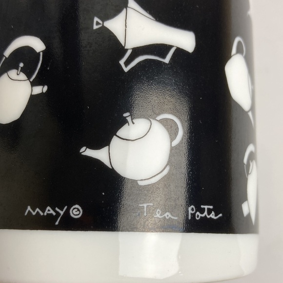 Chaleur Dan May Tea Pots Coffee Mug 2 Cup Set 14oz Black White Whimsy Whimsical - Picture 9 of 13